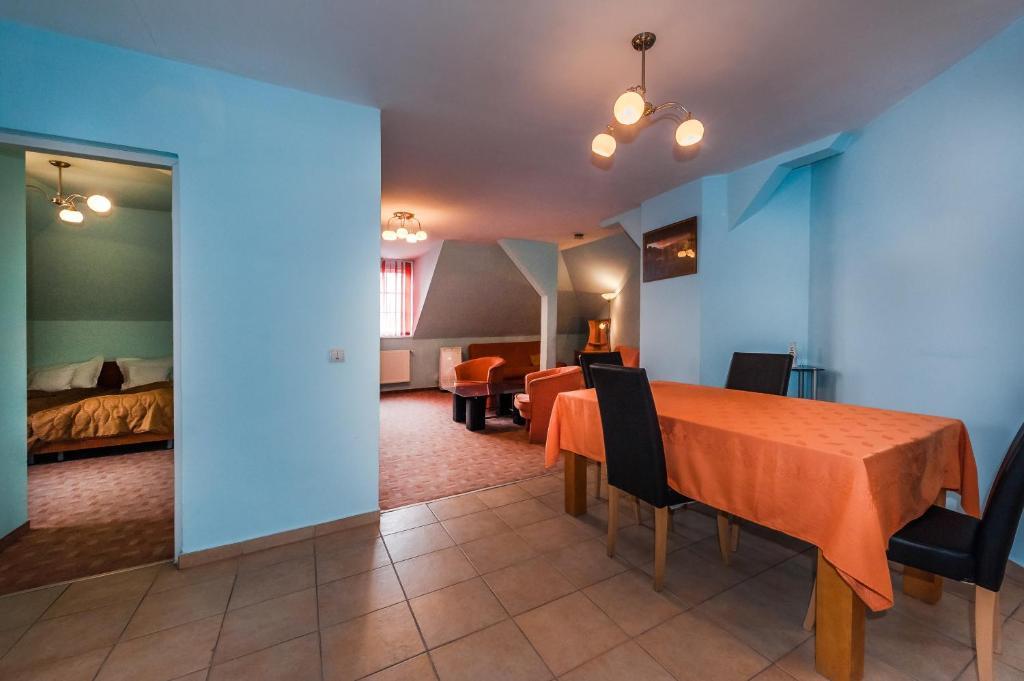 Aparthotel Sighişoara Cameră foto